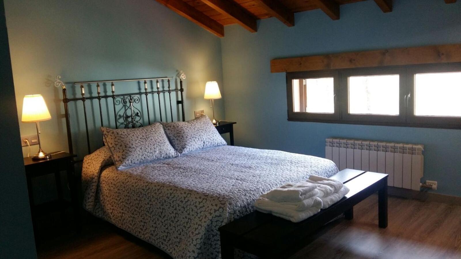 La Pola de Gordon Apartamento Turistico Casas De Manuel מראה חיצוני תמונה
